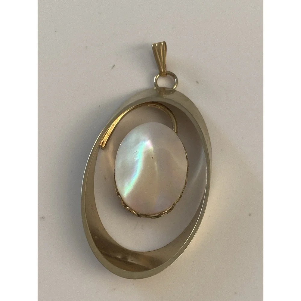 VTG Mid-Century Modern Floating Mother of Pearl Oval Pendant Gold Tone
